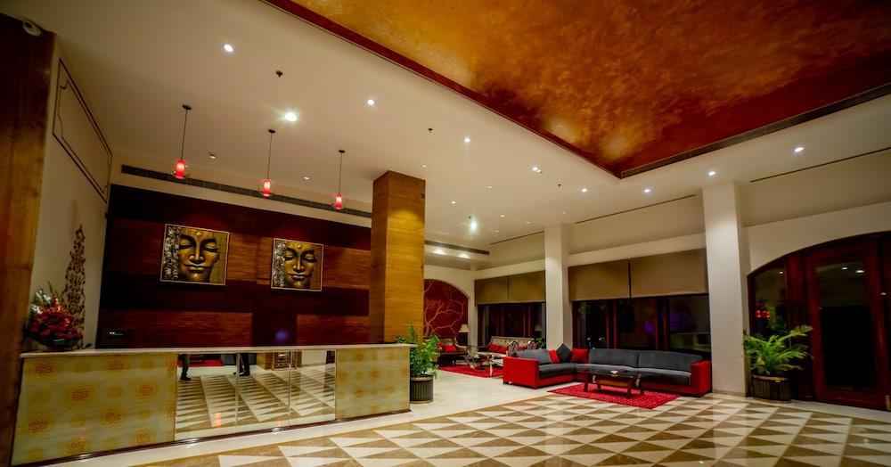 Ramada By Wyndham Jaipur Jaisinghpura Hotell Exteriör bild
