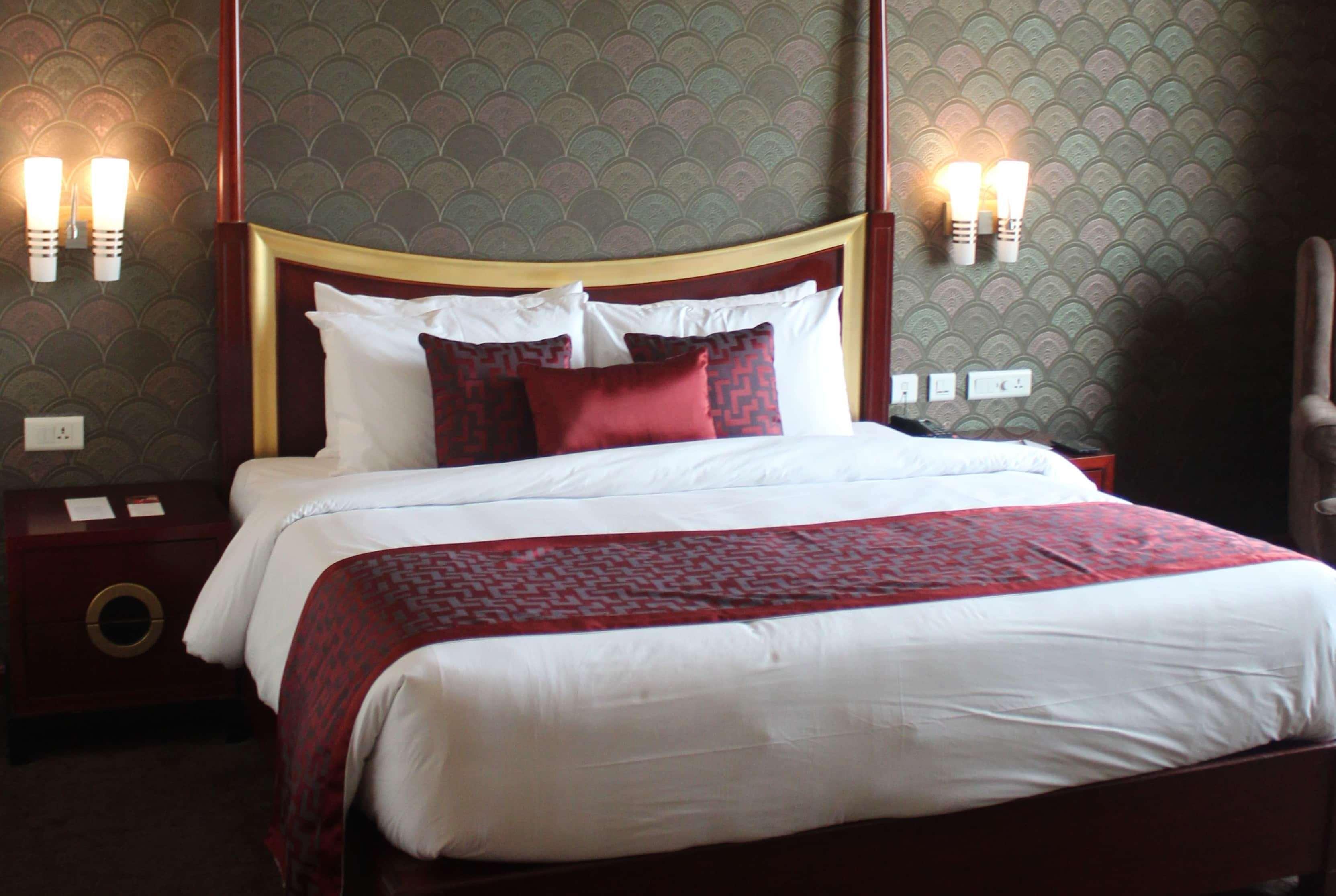 Ramada By Wyndham Jaipur Jaisinghpura Hotell Exteriör bild