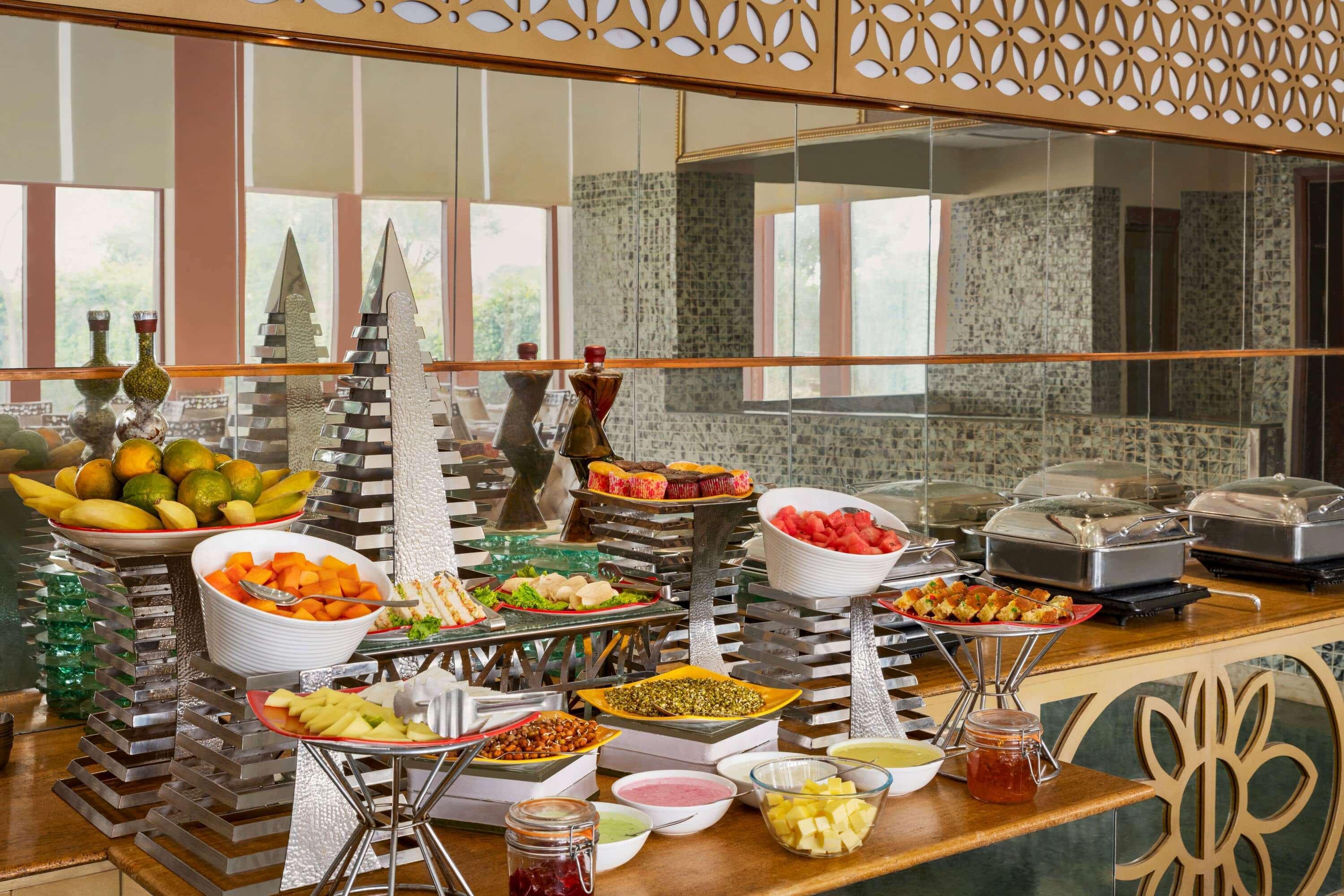 Ramada By Wyndham Jaipur Jaisinghpura Hotell Exteriör bild